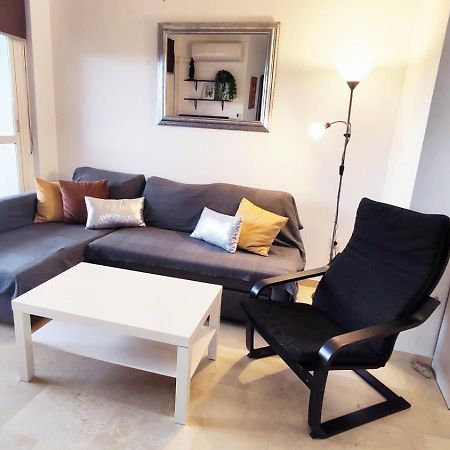 2Bdr Sunny Apartment With Pool And Private Parking In เบนัลมาเดนา ภายนอก รูปภาพ