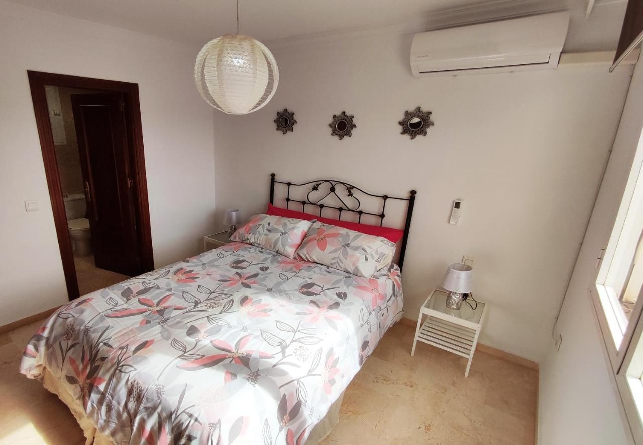 2Bdr Sunny Apartment With Pool And Private Parking In เบนัลมาเดนา ภายนอก รูปภาพ
